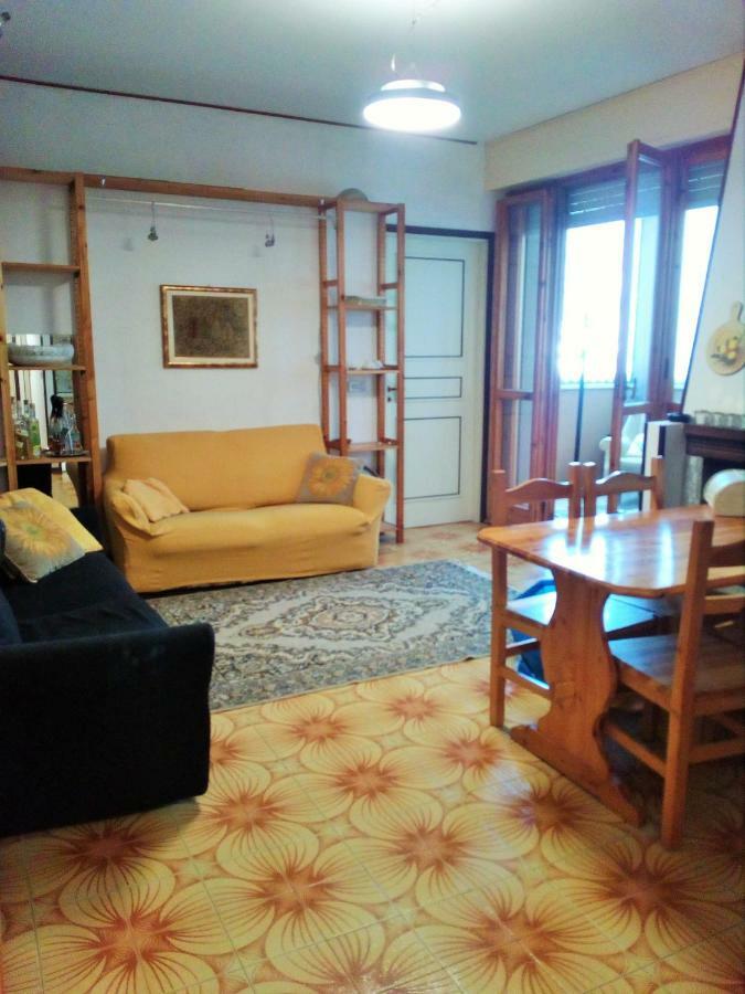 Casa Vacanze Moggio Moggio  Ngoại thất bức ảnh